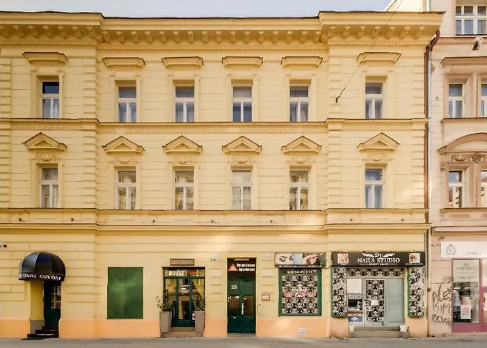 Beach hotel: Apartment Amandment