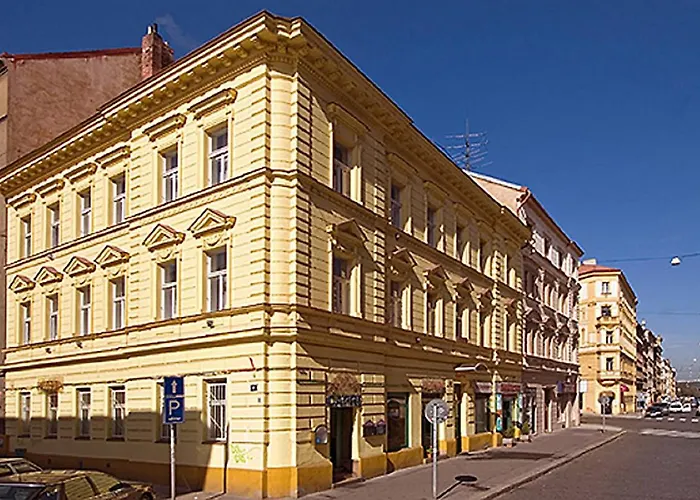 Beach hotel: Apartment Amandment